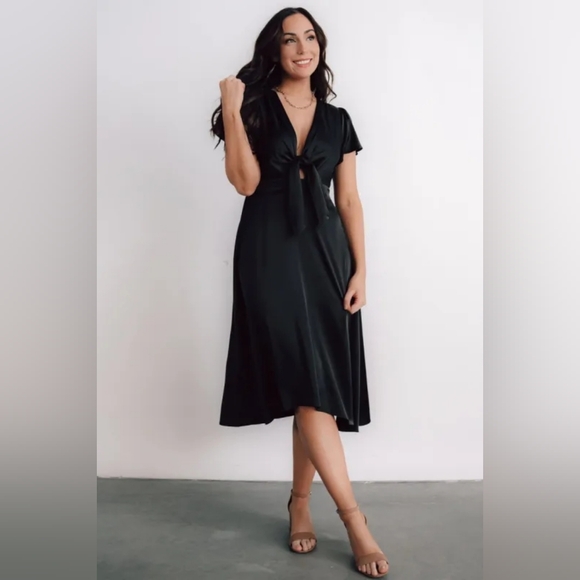 Baltic Born Poppy Satin Tie Front Midi Dress Size XL - Picture 2 of 13